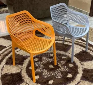Imported Bar/Restaurant Chairs Plastic