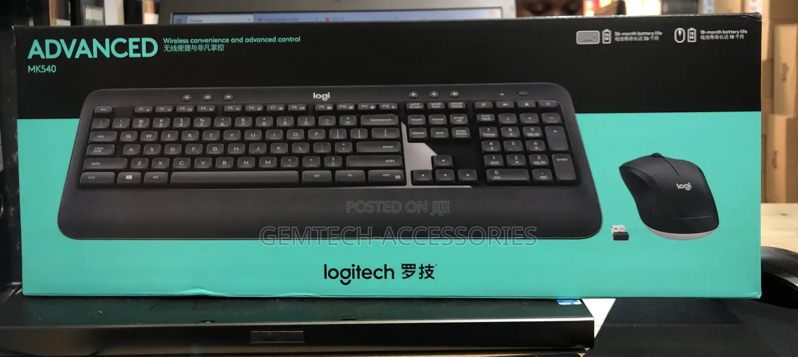Logitech Mk540 Advanced Wireless Keyboard and Mouse