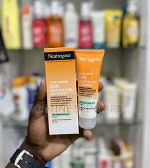 Photo - Neutrogena Clear Defend 0.5% Salicylic Acid Moisturiser