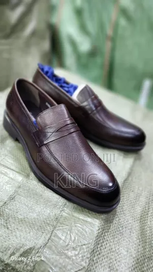 Iconic Lace Up Gentle Shoes