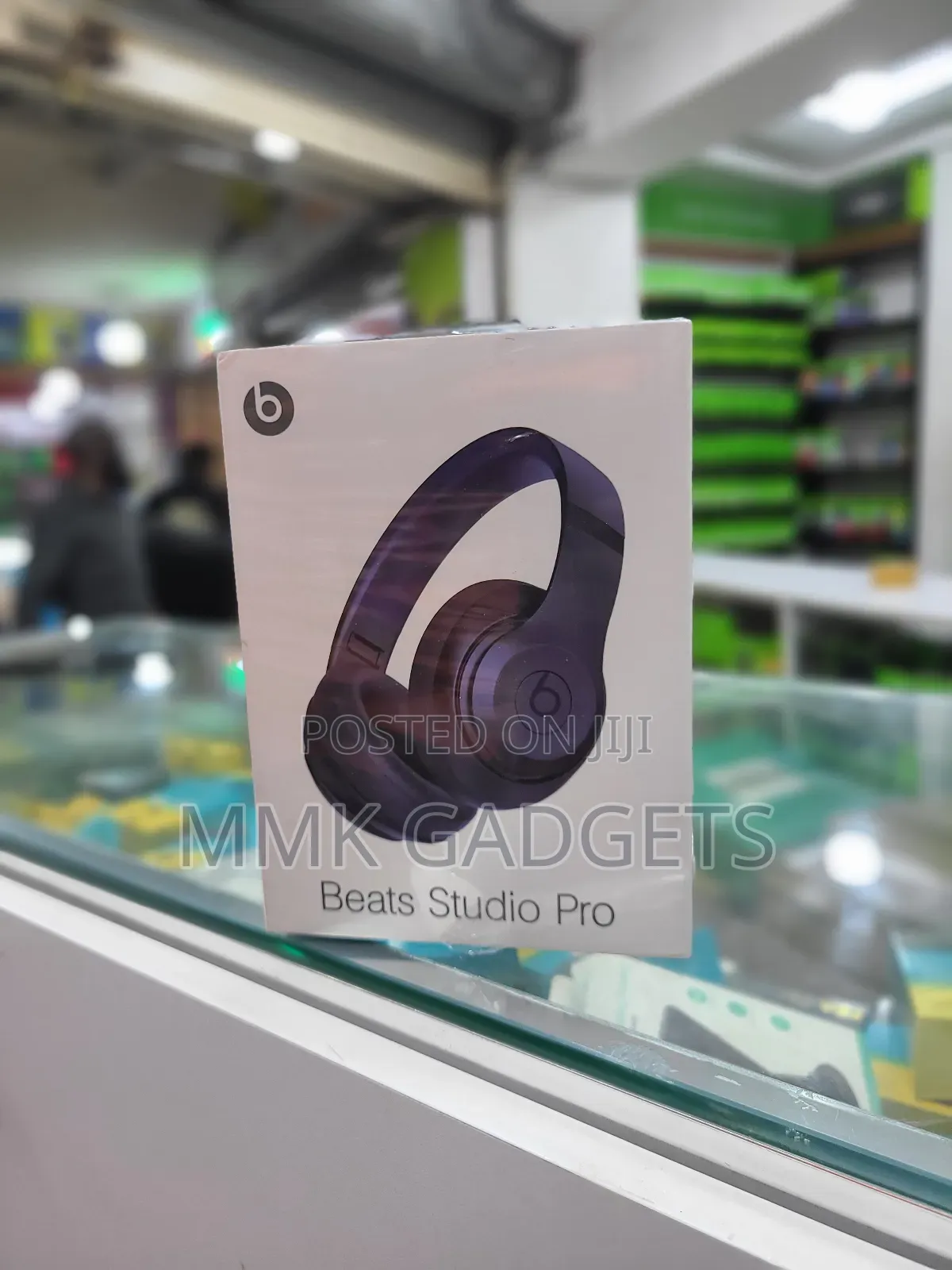 Beats Studio Pro