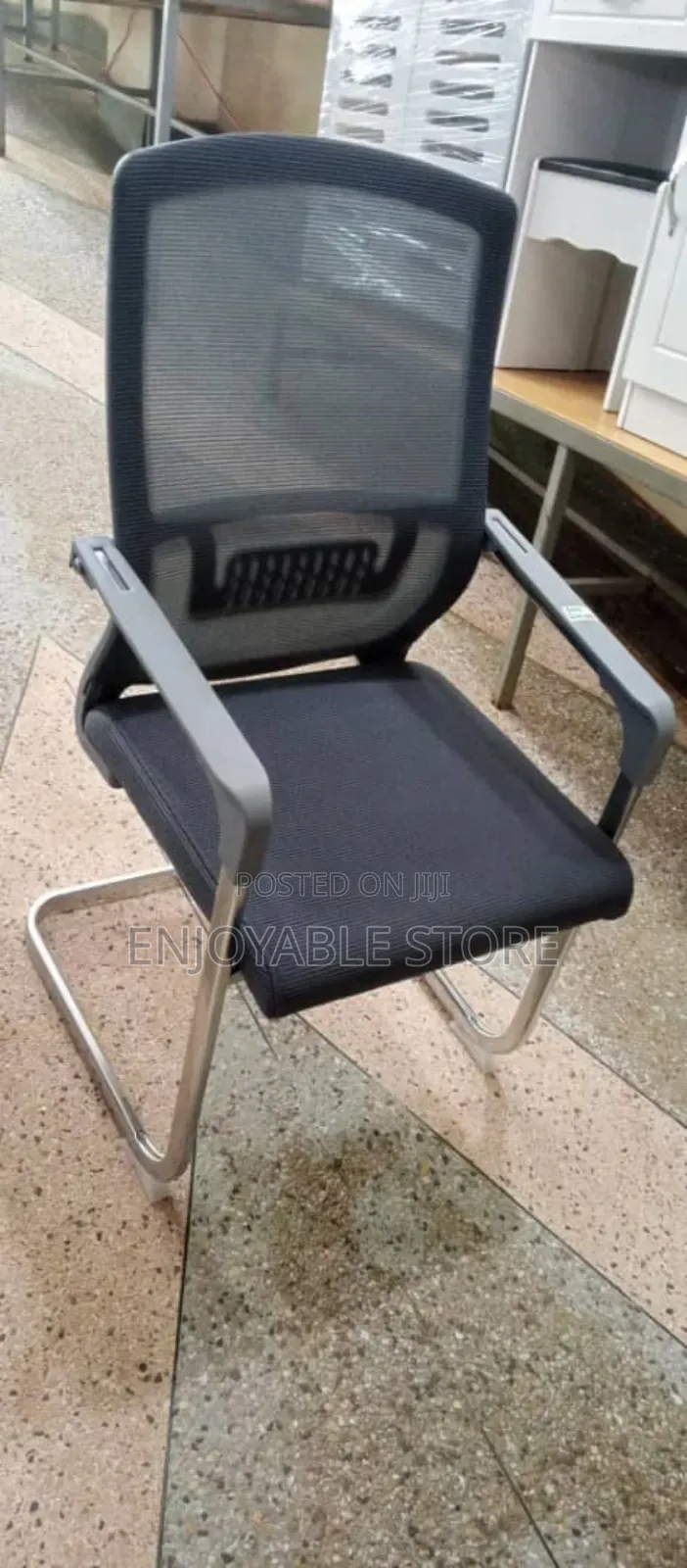 Ergonomic Fabric Office Chair/Office Chair Brand New