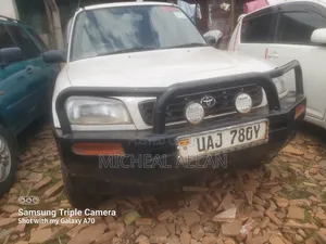 Toyota RAV4 1999 Silver