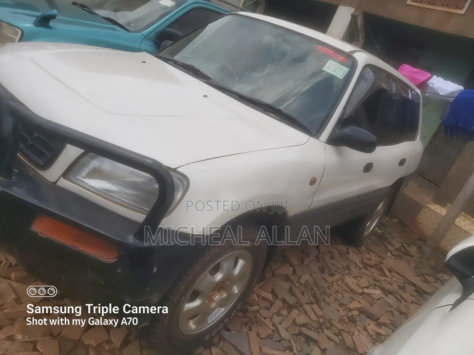 Toyota RAV4 1999 Silver