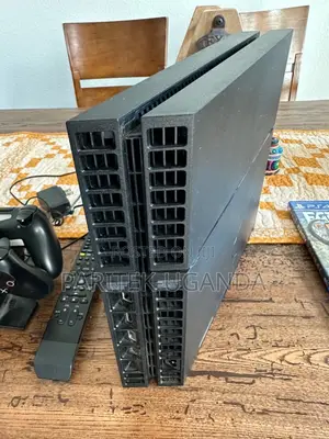 Play Station4 Chipped Console With 10 Games