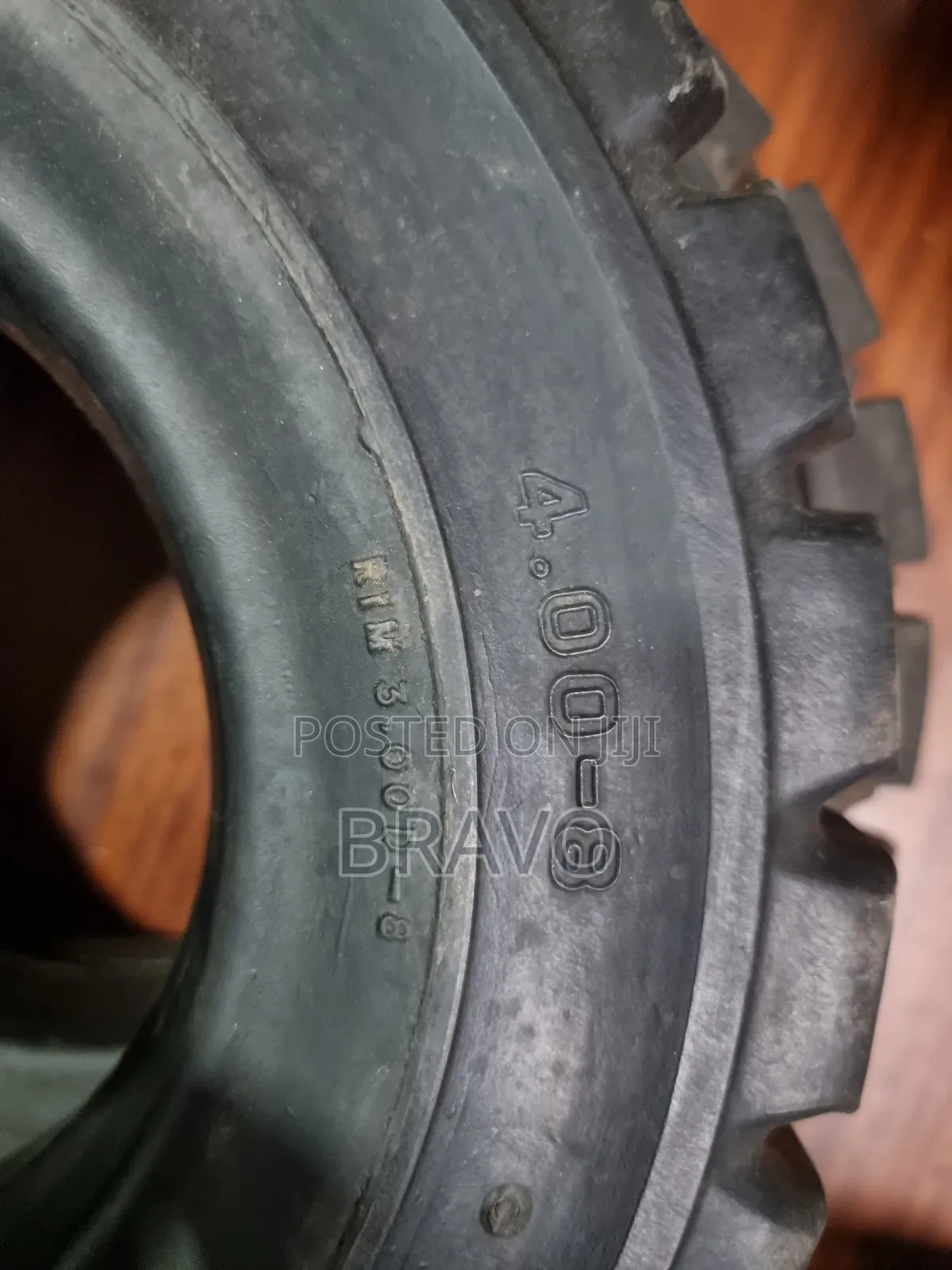 400-8 Forklift Tires Solid.