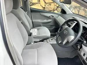 Toyota Axio 1.5 G 2WD 2008 White