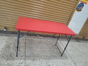 Foldable Table Plastic (120cm)