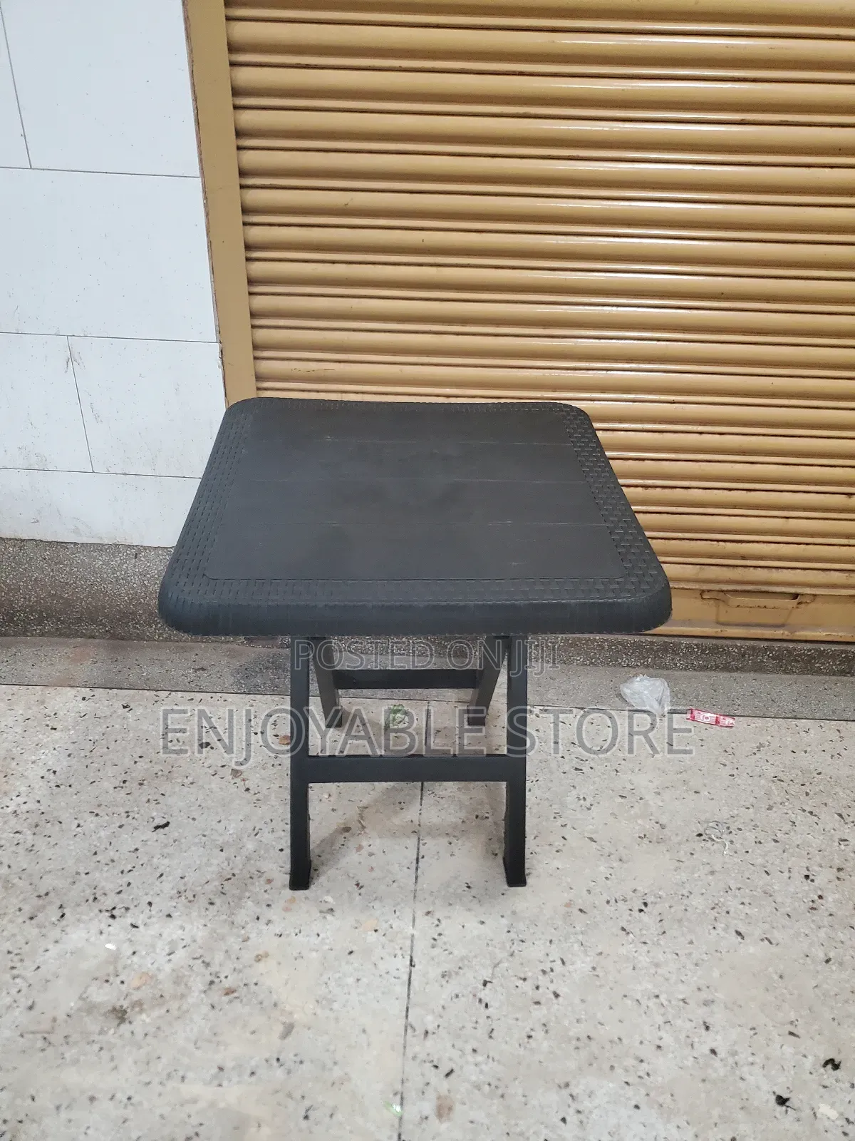 Bar/Restaurant Table(Black)