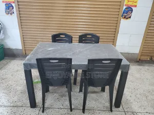 Ratten Restaurant Table and Chairs Set 6 People