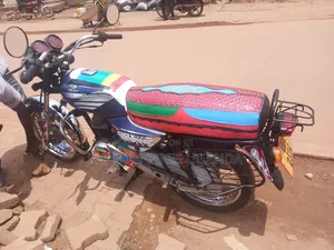 Bajaj Boxer 2016 Blue