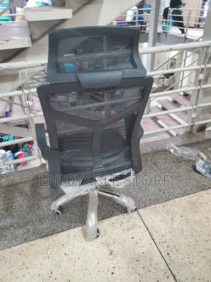 Ergonomic Office Chair/Swivel Office Fabric Chair