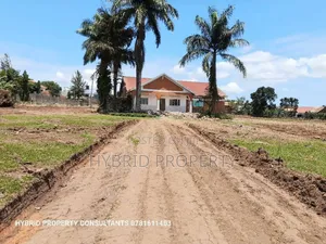 Plots for Sale in Kawanda Town Diplomatic Estate~Bombo Road.