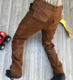 Photo - Cargo Pant Brown
