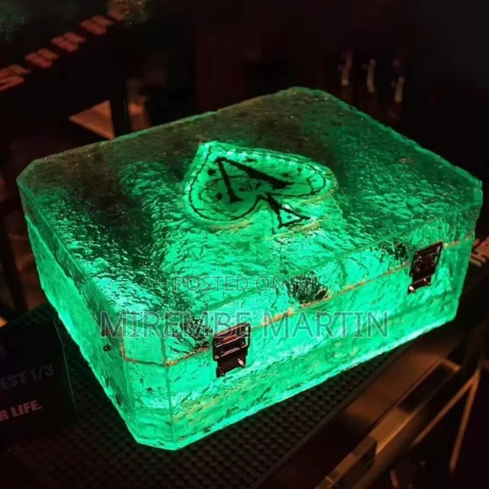 Acrylic LED Glow Wine Box Presenter for Nightclub