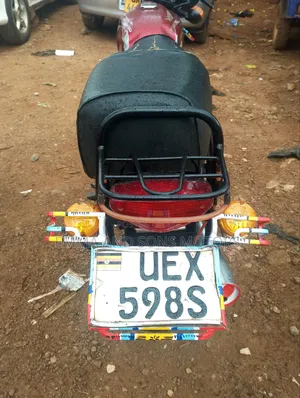 Bajaj Boxer 2019 Red
