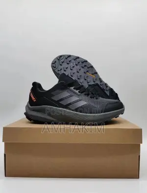 New Adidas Terrex Trail Sneakes in Stock
