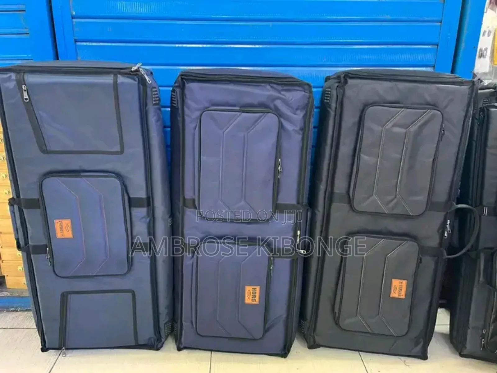 FUSION Huge Double Padded Sponge 61 Keys Keyboard/Piano Bag.