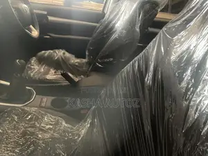 New Toyota Hilux 2024 Silver