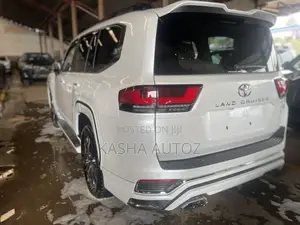 New Toyota Land Cruiser 2023 Brown