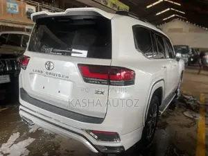 New Toyota Land Cruiser 2023 Brown