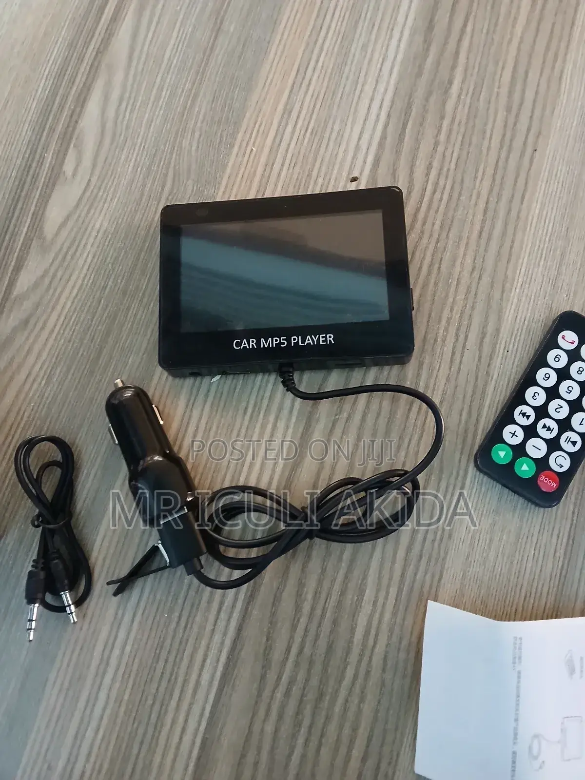 BT Car MP3 FM Transmitter WTH 4.3"Screen,2charging Ports