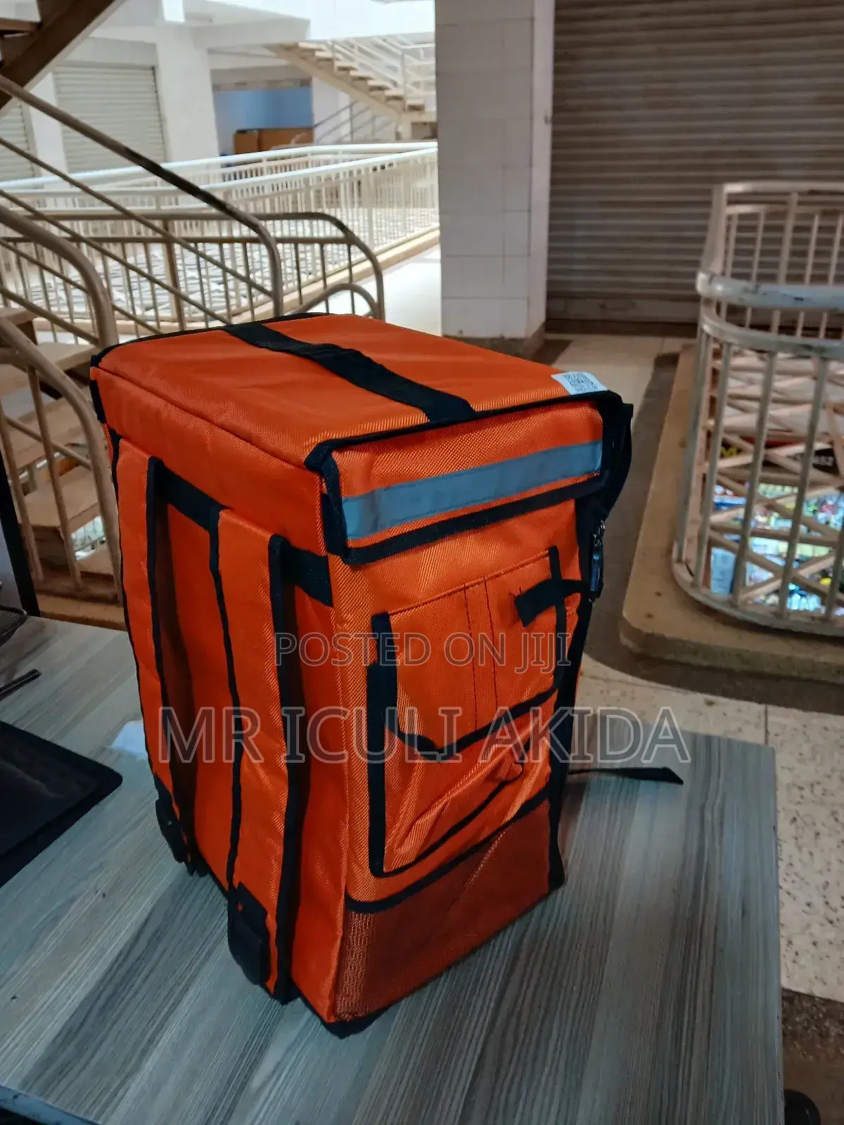 42L Wear/Wate Resistant Thermal Oxfod Insulated Delivery Bag