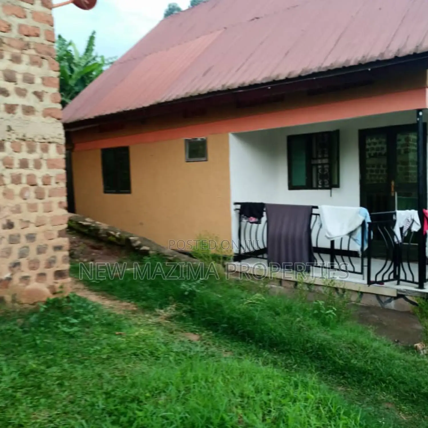 2bdrm House in Budo Town, Division A for sale