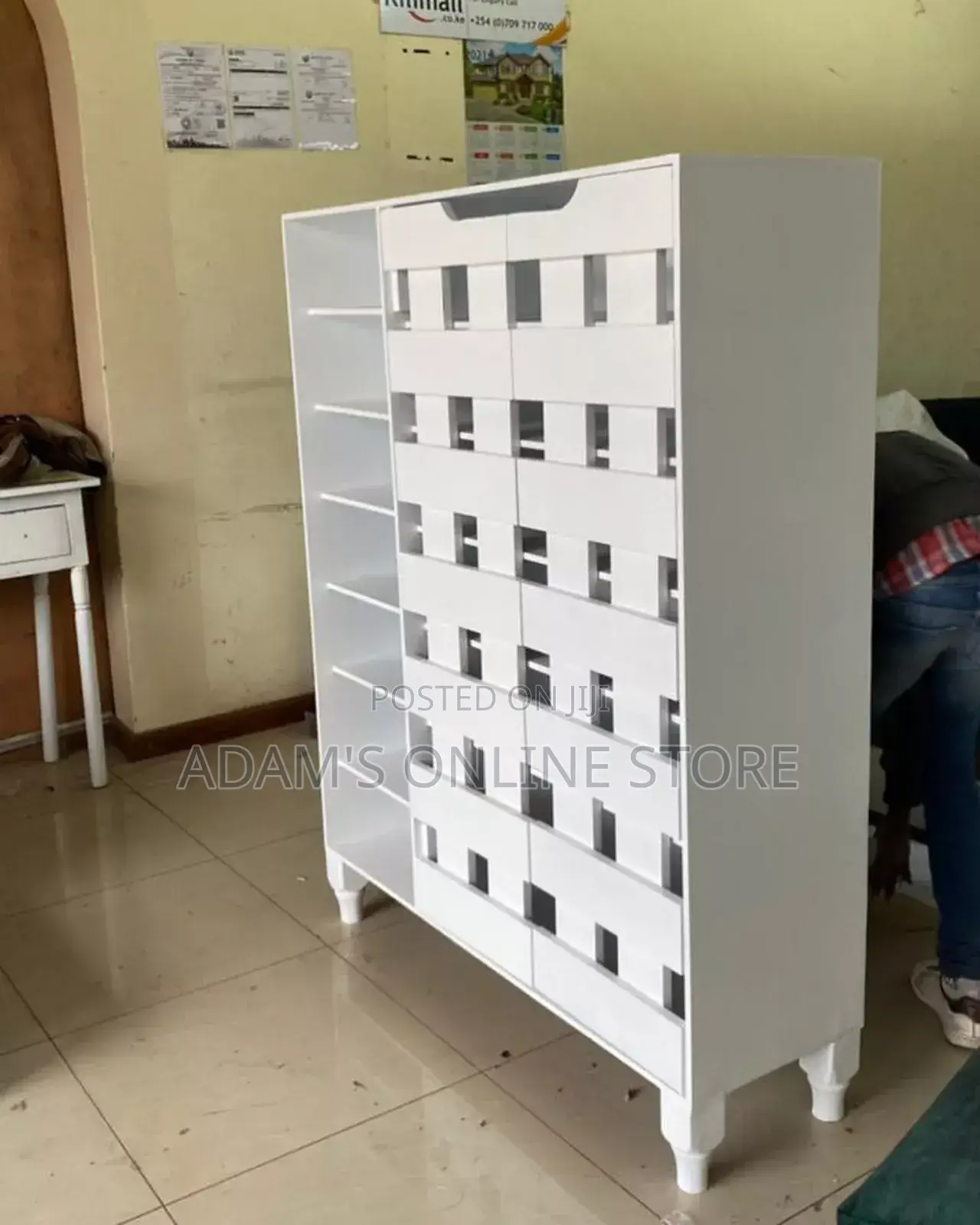 White Shoe Rack