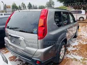 Nissan X-Trail 2.0 Petrol XE 2009 Gray