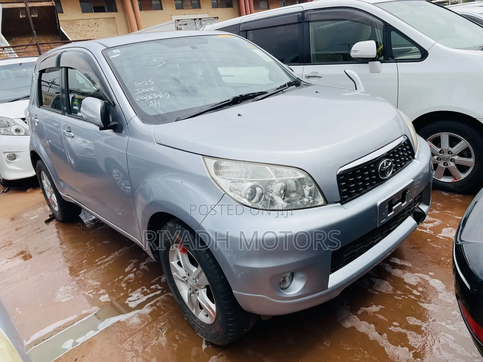 Toyota Rush 1.5 AWD 2009 Silver
