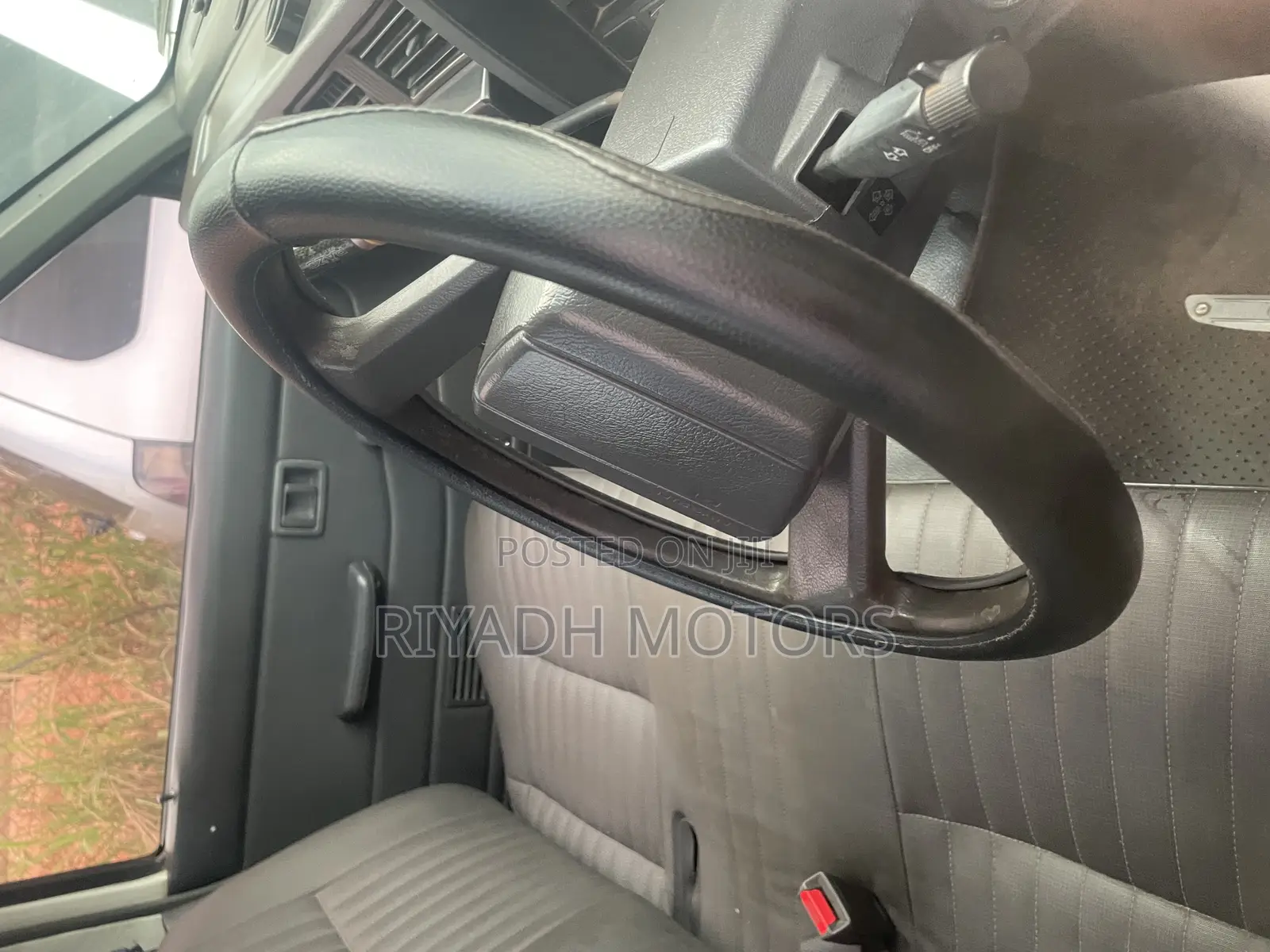 Nissan Pick Up