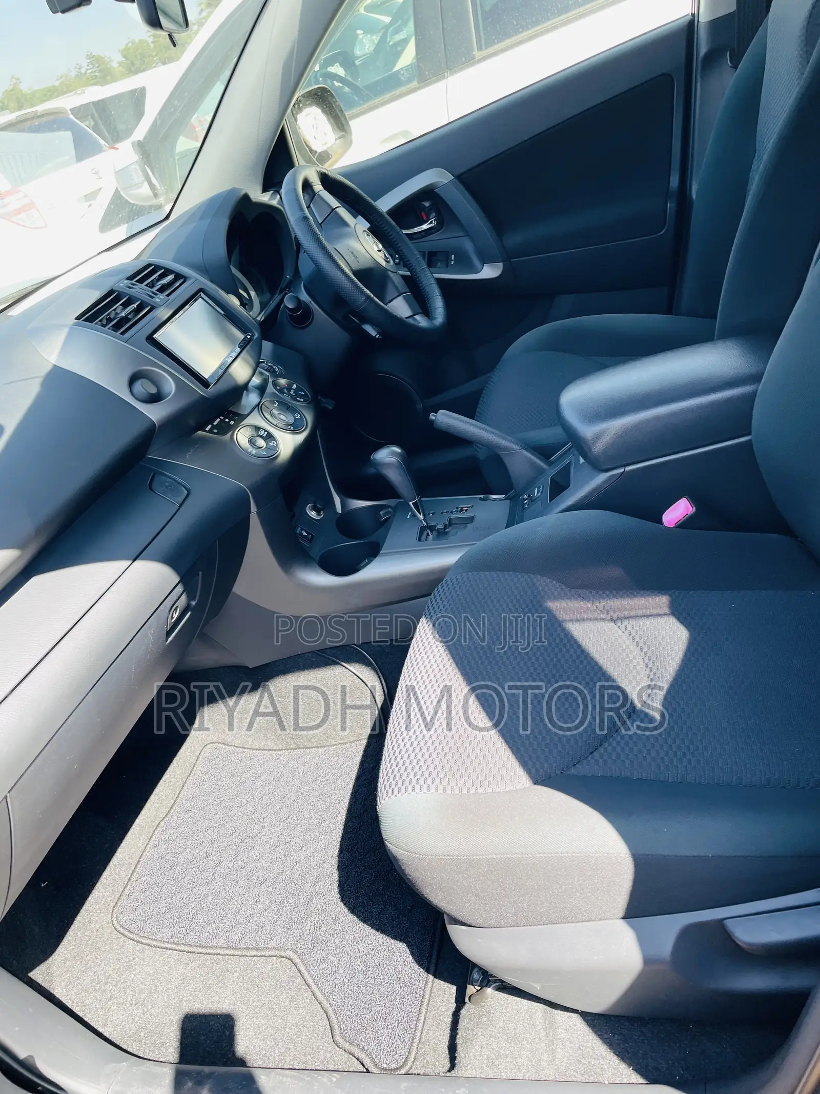 Toyota RAV4 2.5 4x4 2012 Black