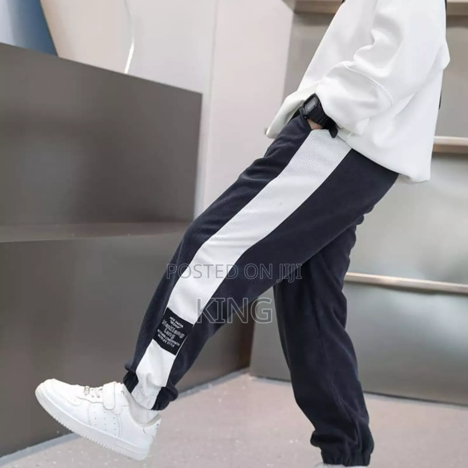 Tender Regular Fit Sweater Pants