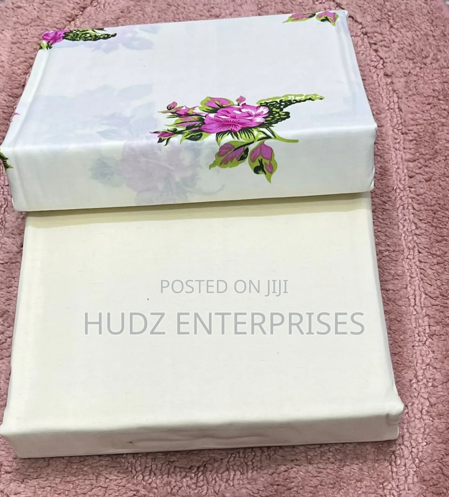5*6 Plain Cream and Flowered Cotton Bedsheeets