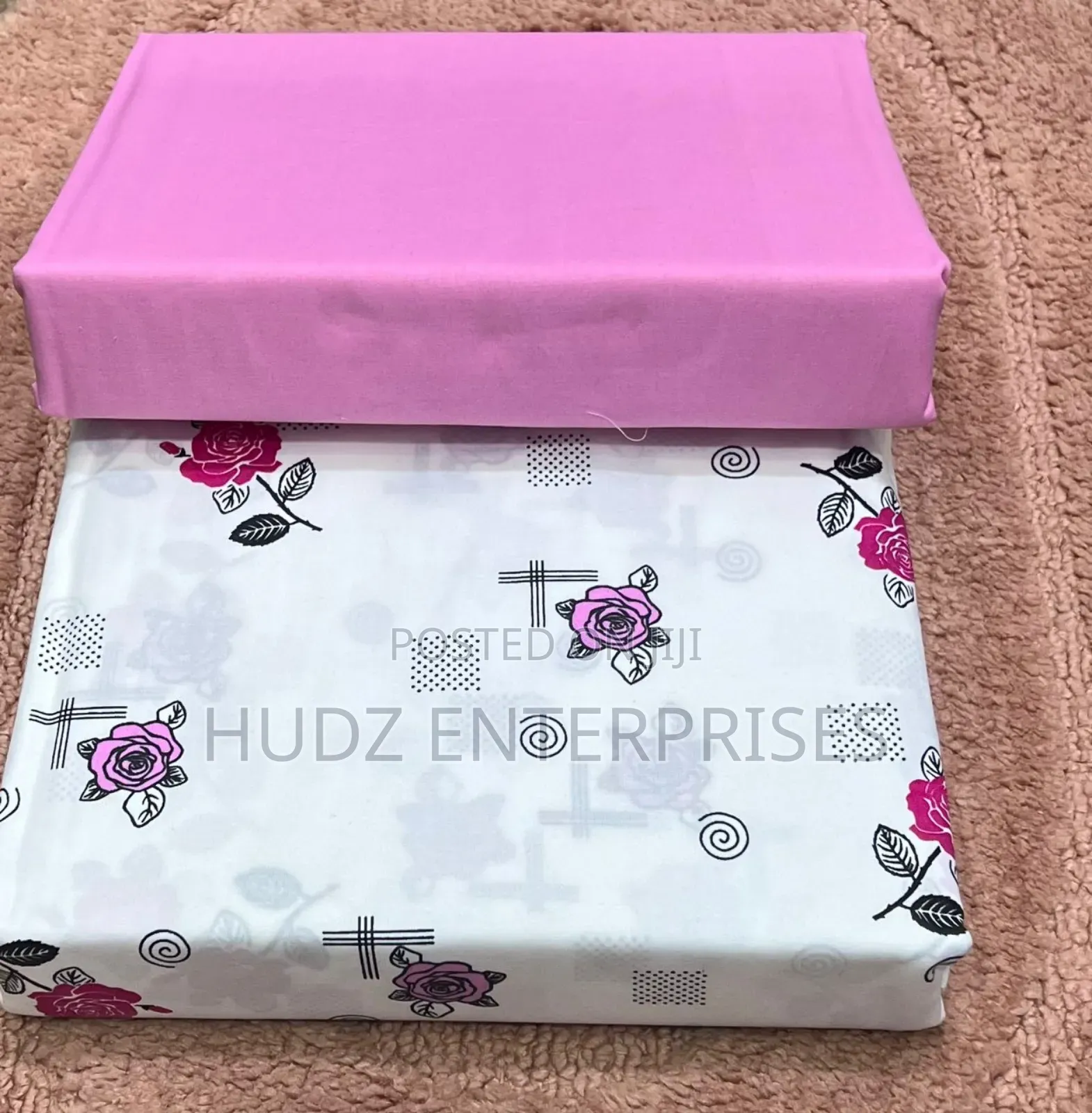 5*6 Plain Pink and White Flowered Cotton Bedsheeets