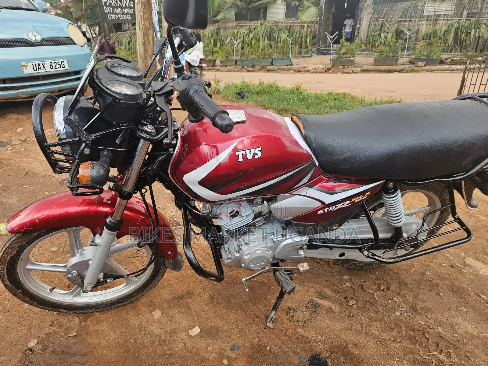 TVS HLX 125 2018 Red