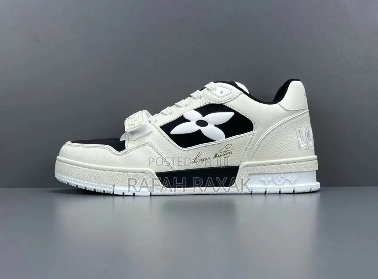 Original Casual Off-White Louis Vuitton Trainer Sneakers