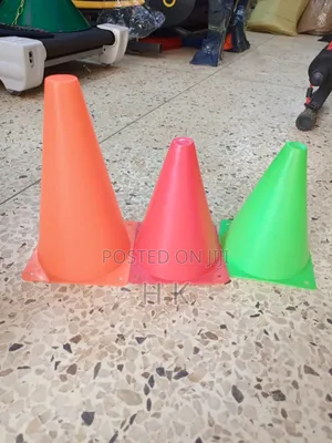 6pcs Bright Neon Colored Cones