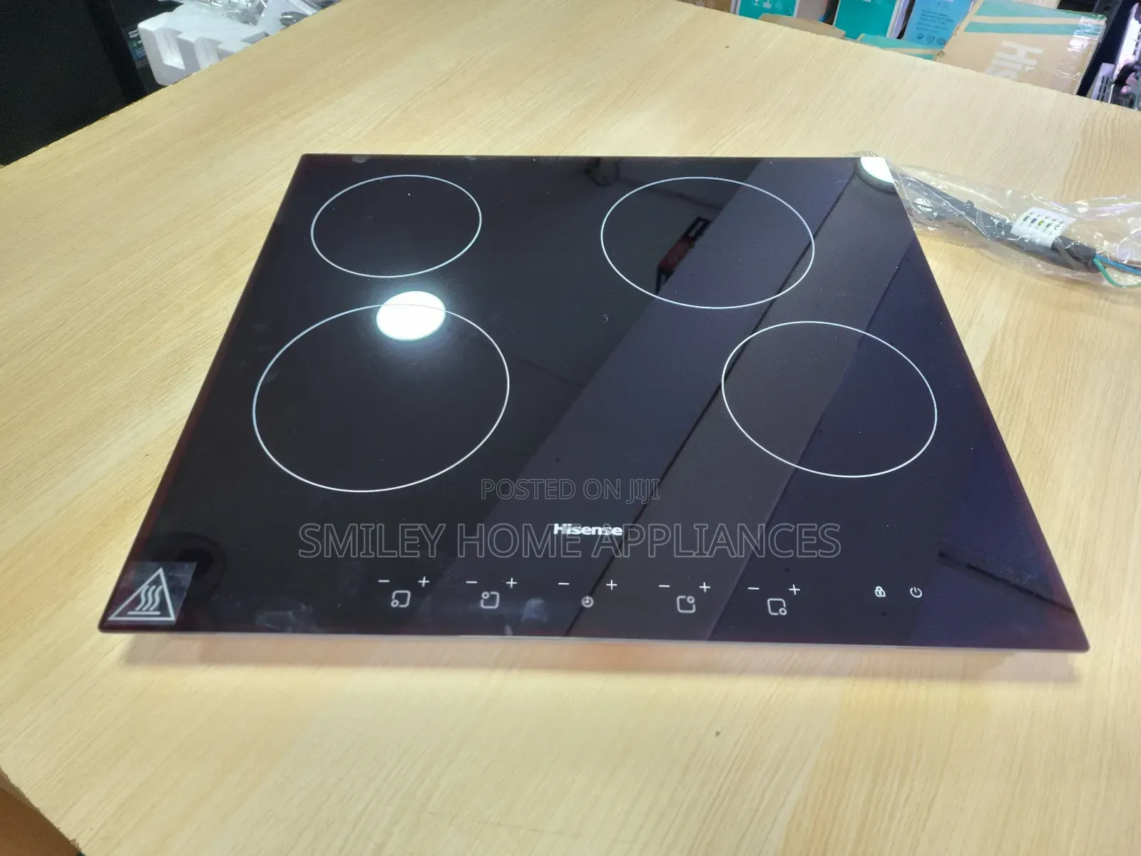 Hisense Electric Glass Hob Inbuilt 60cm