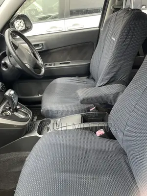 Toyota Rush 1.5 AWD 2009 Silver