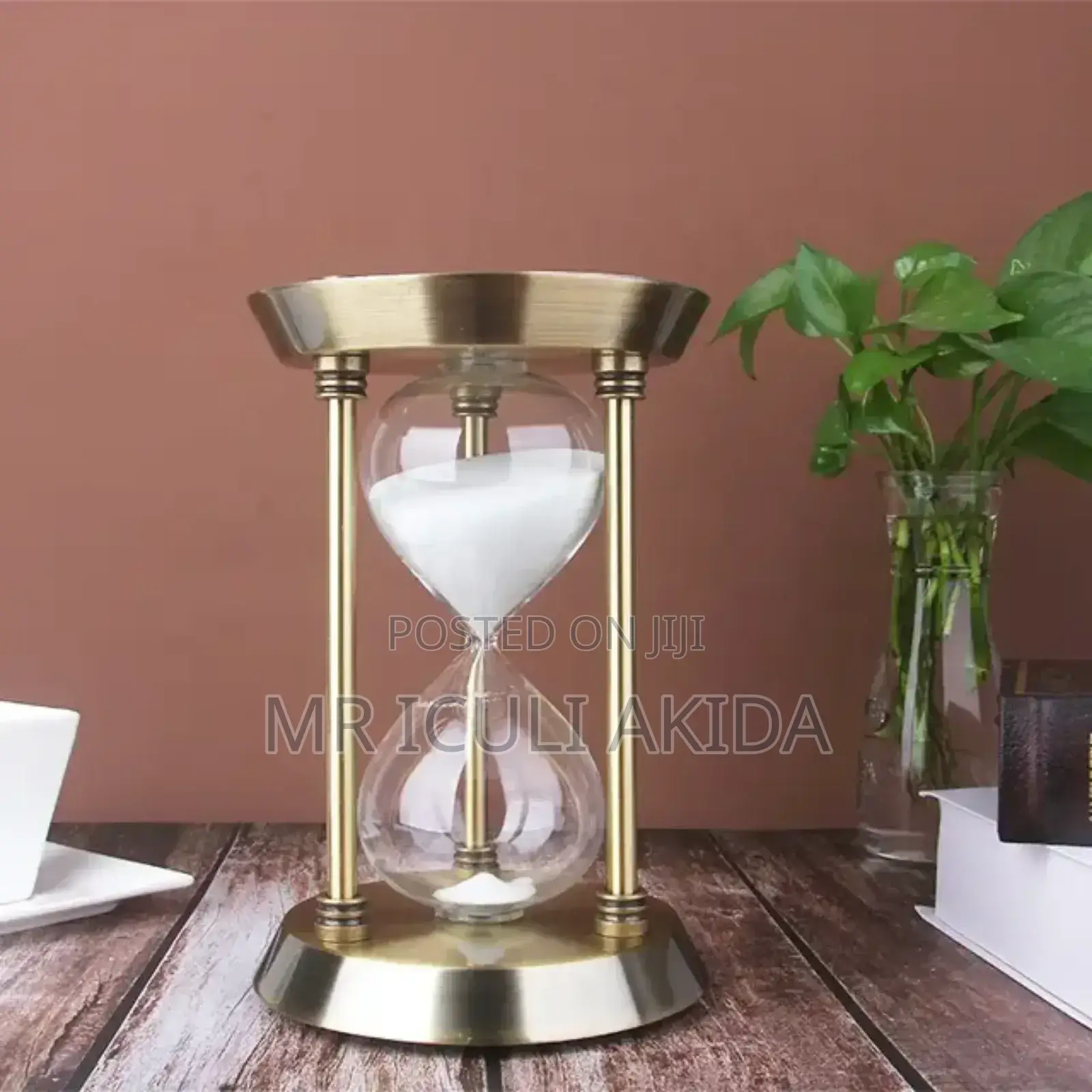 Vintage Brass 60min Hour Rotating Ornament Deco Glass Timer