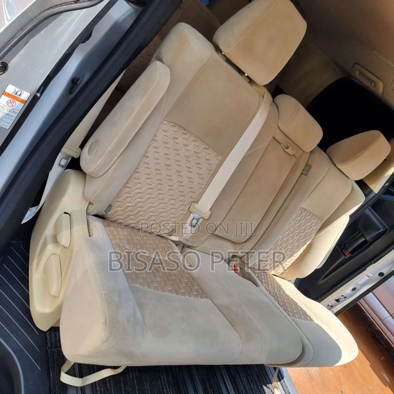 Toyota Alphard 2.5 Petrol AWD 2016 Silver