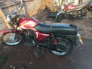 Mahindra Gusto 2019 Red