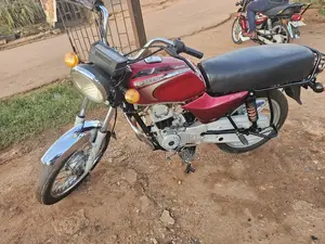 Bajaj Boxer 2017 Red