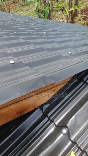 Shed Roof / Franch Cut