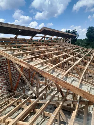 Shed Roof / Franch Cut