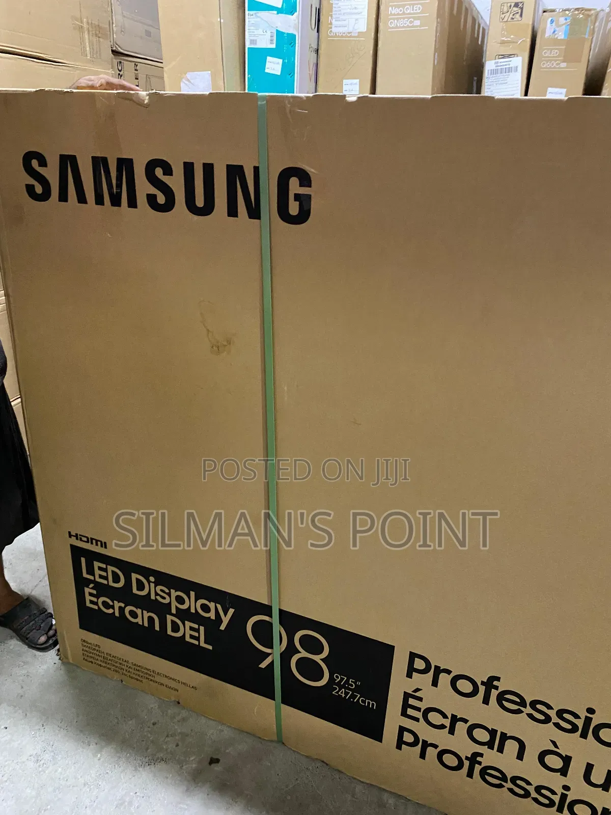 Samsung 98" Qm98t-B Uhd Signage TV