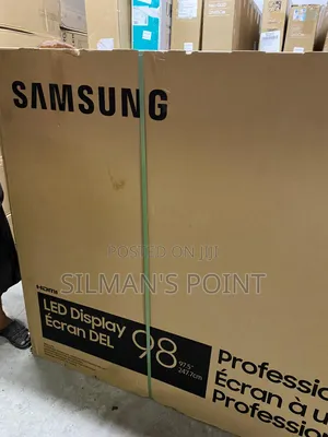 Photo - Samsung 98" Qm98t-B Uhd Signage TV