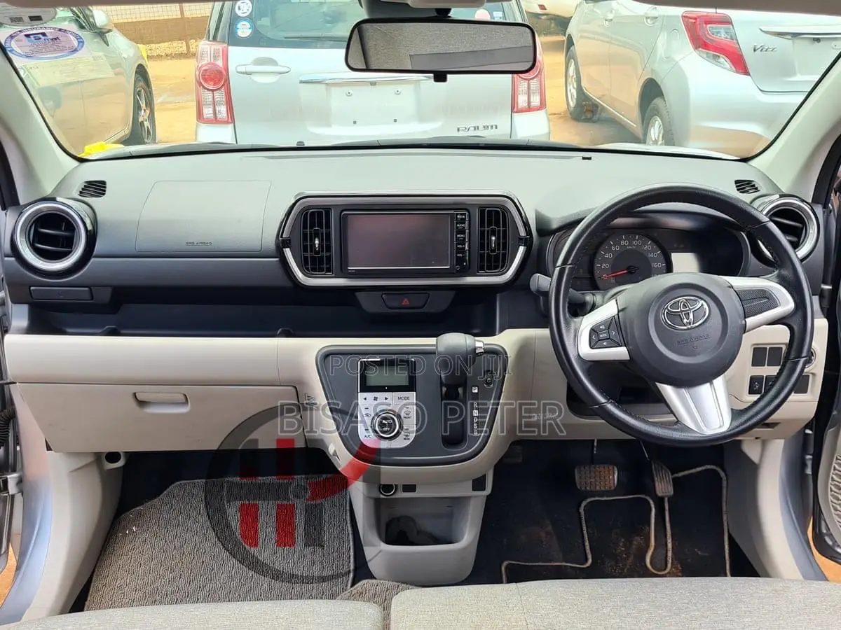 Toyota Passo 1.0 AWD 2016 Silver